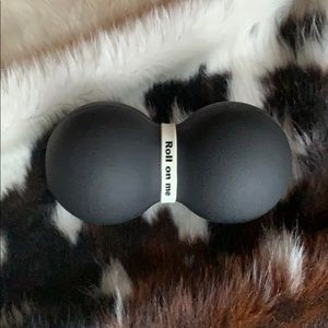 Roll on me foam roller